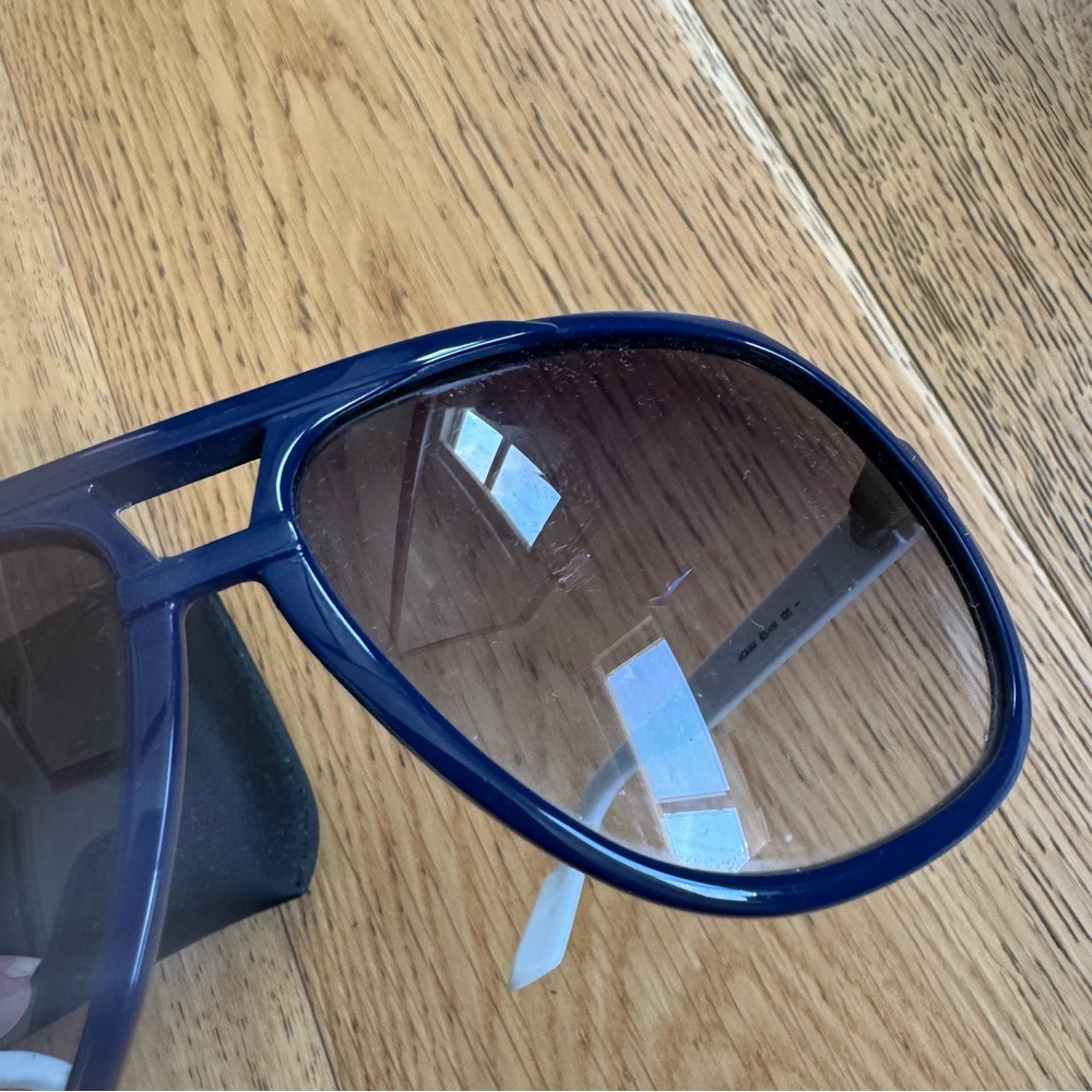 Gucci GG1622S HCM44 Blue White Sporty Aviator Sunglasses Authentic - Picture 3 of 10